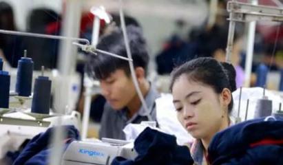 代工廠停工潮來(lái)襲 寶成、阿迪達(dá)斯供應(yīng)鏈遇挫，折射服裝業(yè)凜冬